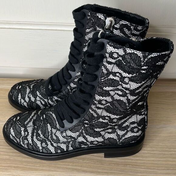 Casadei Black Lace & Leather Combat Ankle Boots Size 37/7 US Nwt - Picture 4 of 8